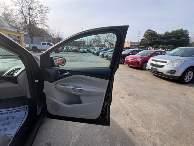 2013 Ford Escape in Greenville, SC 29607 - 18087625 10