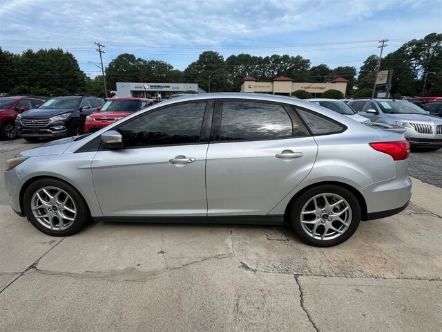 2015 Ford Focus in Greenville, SC 29607 - 18087630 7