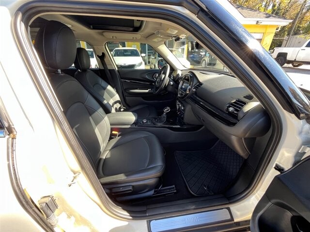 2019 MINI Cooper Clubman in Greenville, SC 29607 - 18087636 17