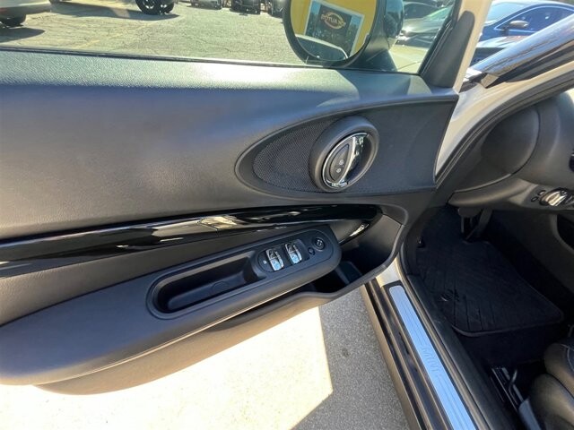 2019 MINI Cooper Clubman in Greenville, SC 29607 - 18087636 31