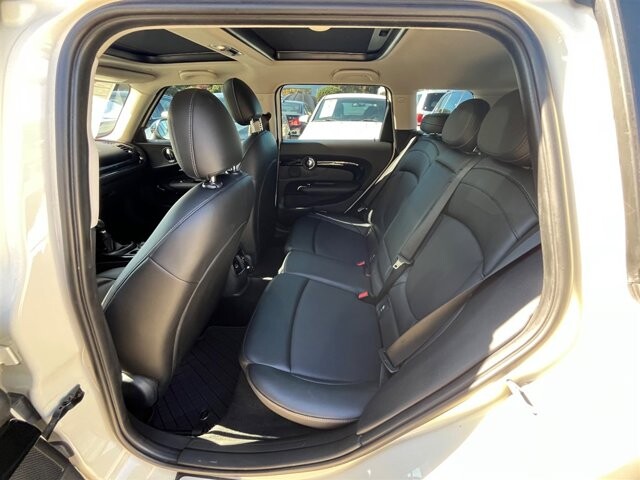 2019 MINI Cooper Clubman in Greenville, SC 29607 - 18087636 27