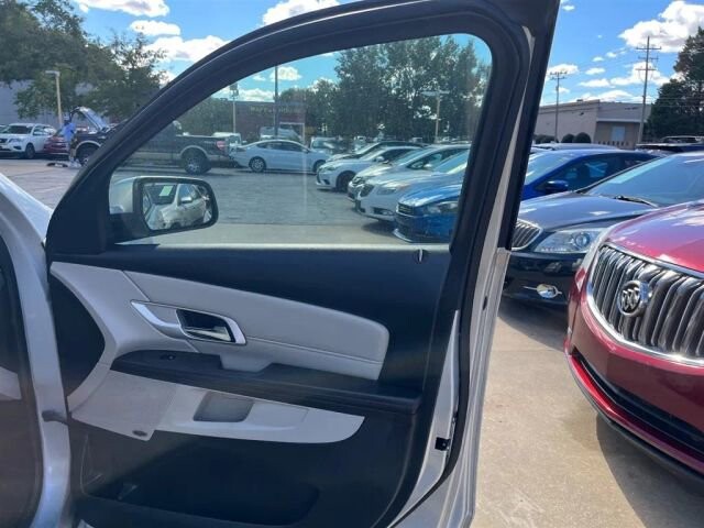 2010 GMC Terrain in Greenville, SC 29607 - 18087637 11