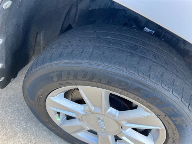 2010 GMC Terrain in Greenville, SC 29607 - 18087637 9