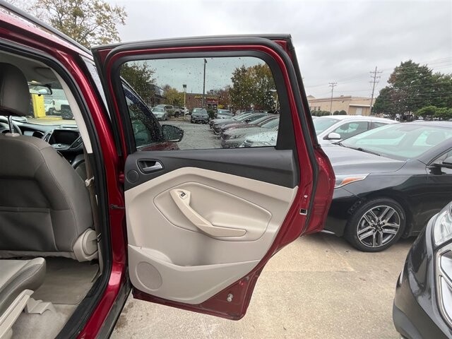 2016 Ford Escape in Greenville, SC 29607 - 18087639 15