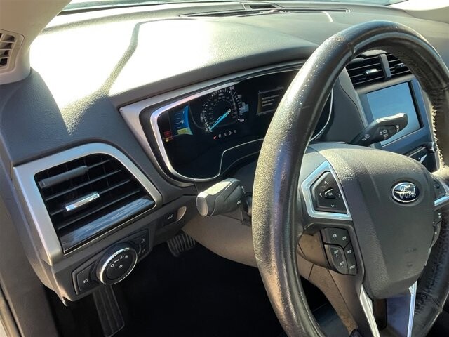 2014 Ford Fusion in Greenville, SC 29607 - 18087640 26