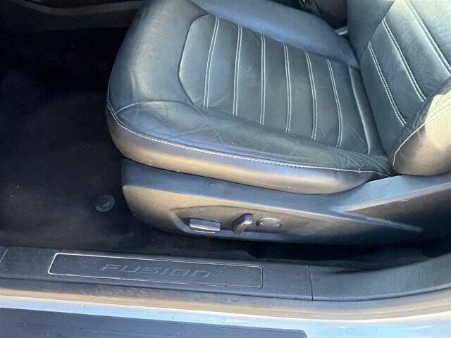 2014 Ford Fusion in Greenville, SC 29607 - 18087640 27