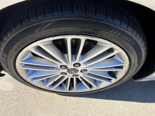 2014 Ford Fusion in Greenville, SC 29607 - 18087640 14