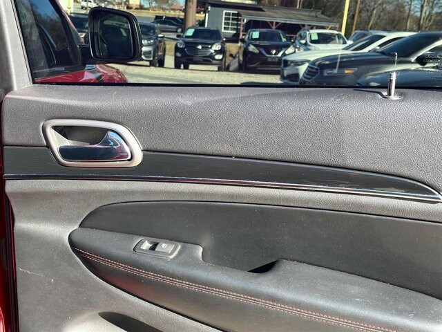 2017 Jeep Grand Cherokee in Greenville, SC 29607 - 18087641 18