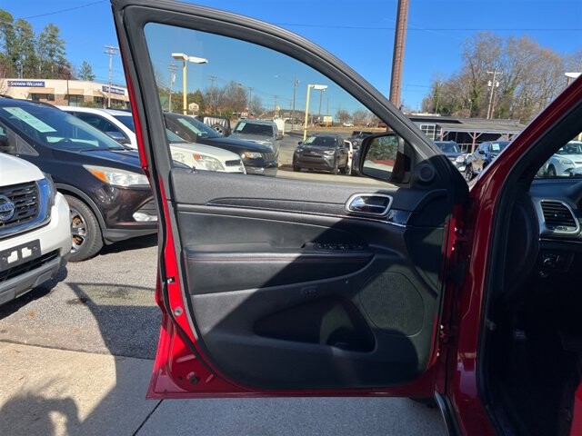 2017 Jeep Grand Cherokee in Greenville, SC 29607 - 18087641 31