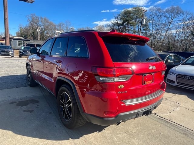 2017 Jeep Grand Cherokee in Greenville, SC 29607 - 18087641 5