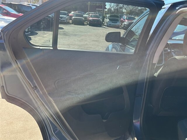 2016 Chevrolet Equinox in Greenville, SC 29607 - 18087644 24