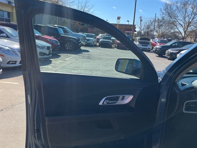 2016 Chevrolet Equinox in Greenville, SC 29607 - 18087644 27