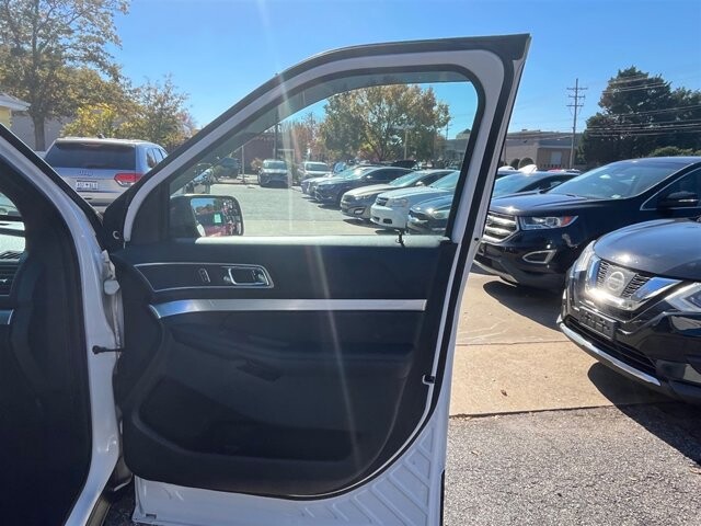 2016 Ford Explorer in Greenville, SC 29607 - 18087645 11