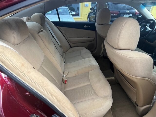 2010 Nissan Maxima in Greenville, SC 29607 - 18087646 19