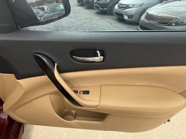 2010 Nissan Maxima in Greenville, SC 29607 - 18087646 12