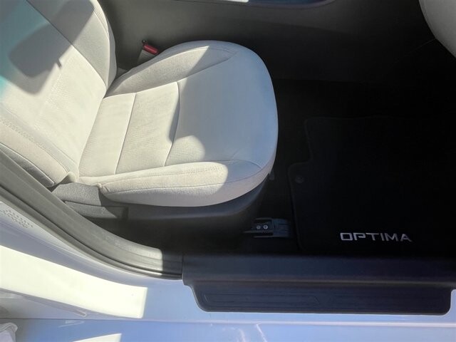 2015 Kia Optima in Greenville, SC 29607 - 18087647 13