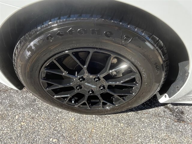 2015 Kia Optima in Greenville, SC 29607 - 18087647 10