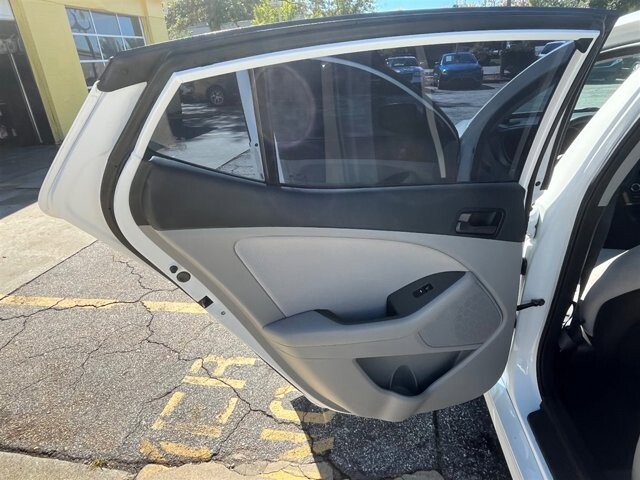 2015 Kia Optima in Greenville, SC 29607 - 18087647 22