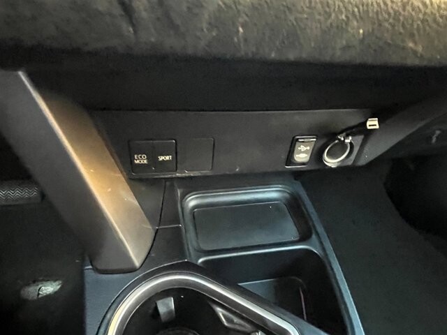 2017 Toyota RAV4 in Greenville, SC 29607 - 18087650 39