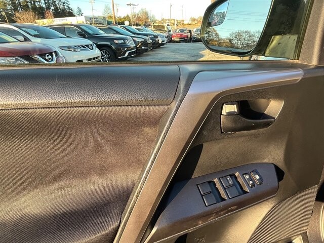 2017 Toyota RAV4 in Greenville, SC 29607 - 18087650 32