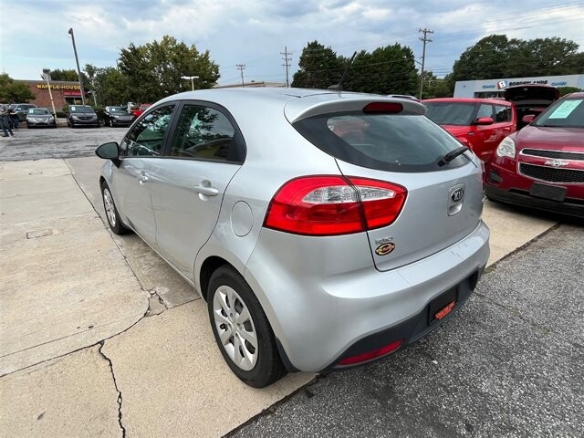 2014 Kia Rio in Greenville, SC 29607 - 18087653 5
