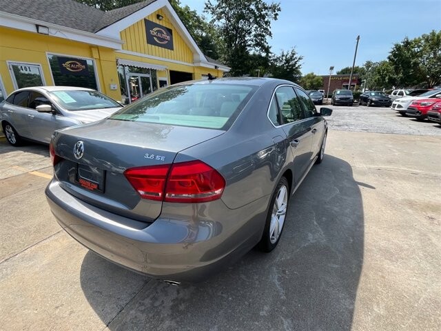 2013 Volkswagen Passat in Greenville, SC 29607 - 18087659 3