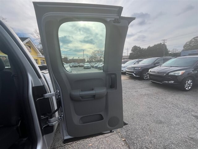 2013 Chevrolet Silverado 1500 in Greenville, SC 29607 - 18087660 18