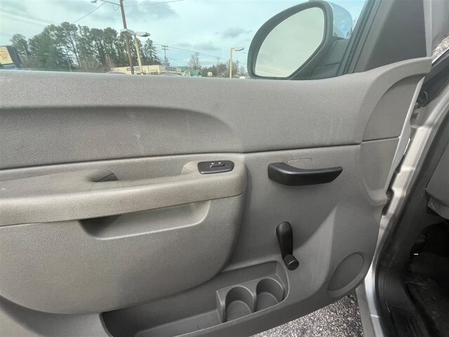 2013 Chevrolet Silverado 1500 in Greenville, SC 29607 - 18087660 22