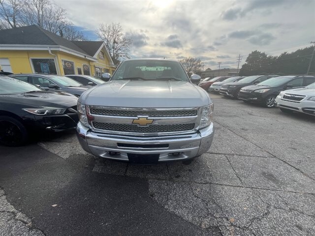 2013 Chevrolet Silverado 1500 in Greenville, SC 29607 - 18087660 9