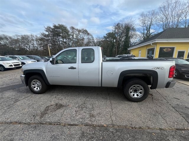 2013 Chevrolet Silverado 1500 in Greenville, SC 29607 - 18087660 7
