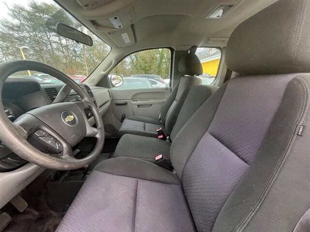 2013 Chevrolet Silverado 1500 in Greenville, SC 29607 - 18087660 24