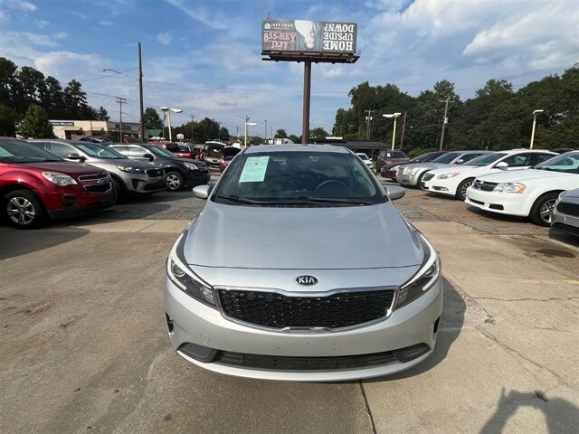 2017 Kia Forte in Greenville, SC 29607 - 18087661 8