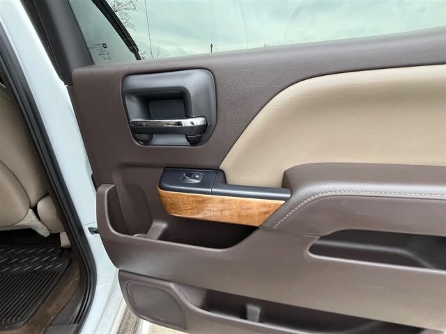 2015 Chevrolet Silverado 1500 in Greenville, SC 29607 - 18087662 19