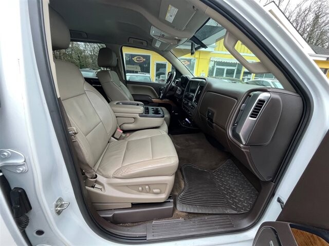 2015 Chevrolet Silverado 1500 in Greenville, SC 29607 - 18087662 16