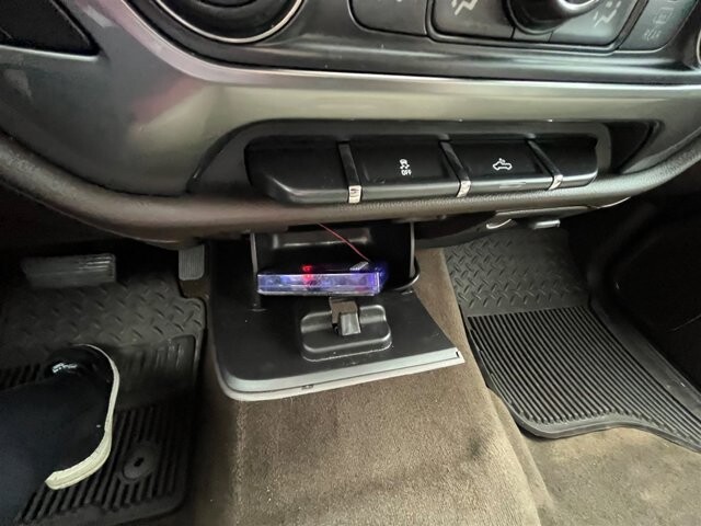 2015 Chevrolet Silverado 1500 in Greenville, SC 29607 - 18087662 35