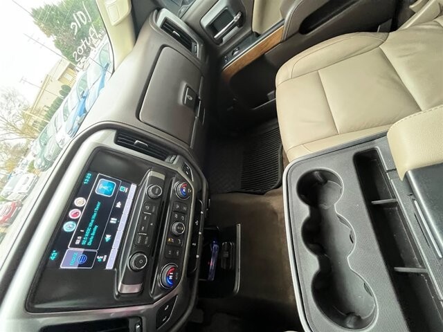 2015 Chevrolet Silverado 1500 in Greenville, SC 29607 - 18087662 36