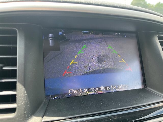 2018 Nissan Pathfinder in Greenville, SC 29607 - 18087664 35