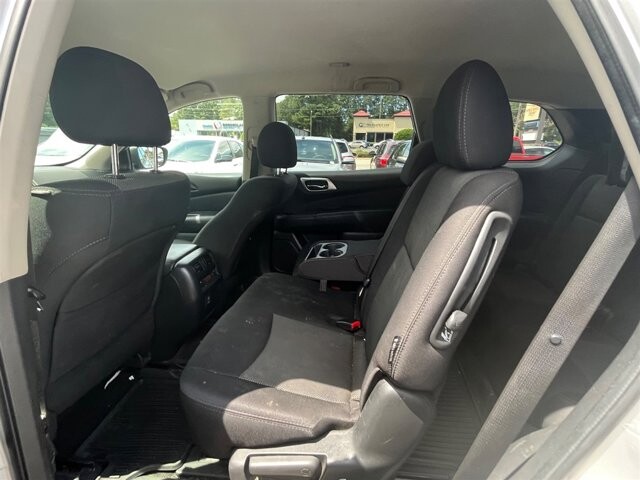 2018 Nissan Pathfinder in Greenville, SC 29607 - 18087664 24