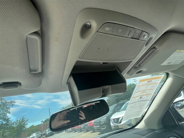 2018 Nissan Pathfinder in Greenville, SC 29607 - 18087664 34