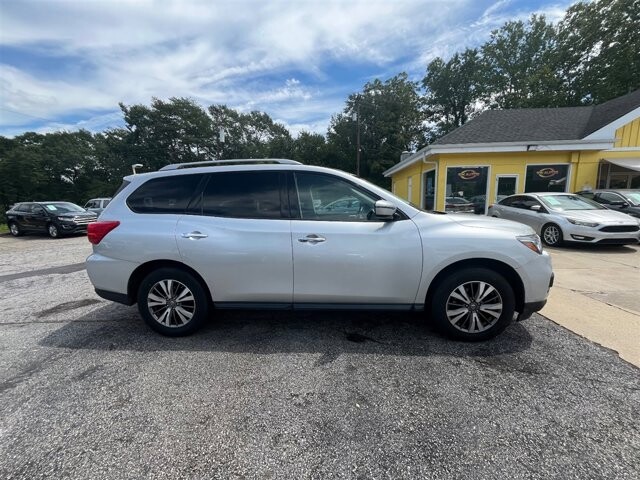 2018 Nissan Pathfinder in Greenville, SC 29607 - 18087664 2