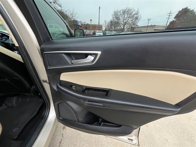 2018 Ford Edge in Greenville, SC 29607 - 18087665 20