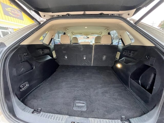 2018 Ford Edge in Greenville, SC 29607 - 18087665 25