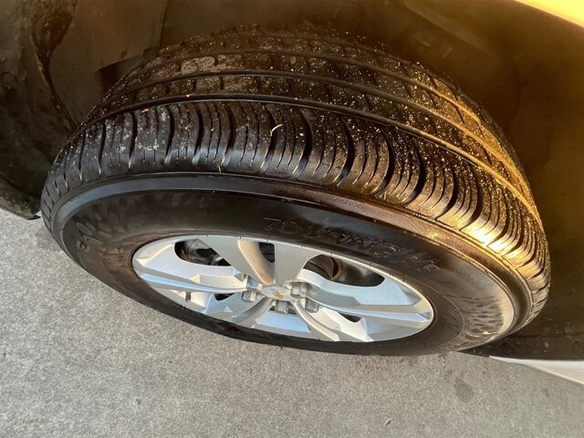 2013 Chevrolet Equinox in Greenville, SC 29607 - 18087668 12