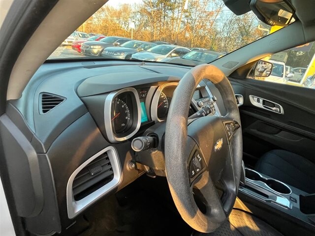 2013 Chevrolet Equinox in Greenville, SC 29607 - 18087668 32