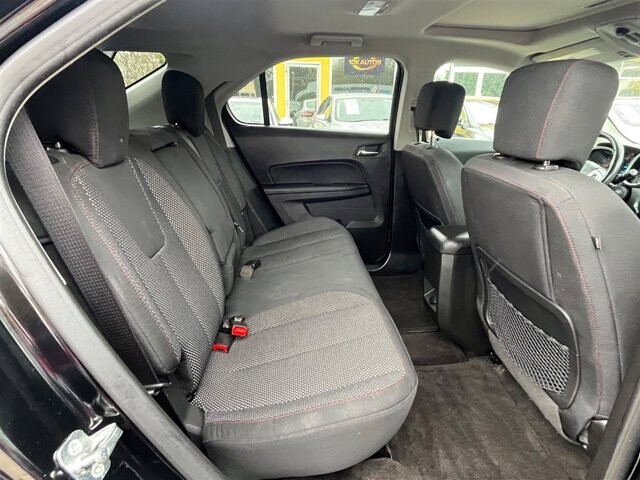 2016 Chevrolet Equinox in Greenville, SC 29607 - 18087669 17