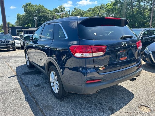 2017 Kia Sorento in Greenville, SC 29607 - 18087670 8