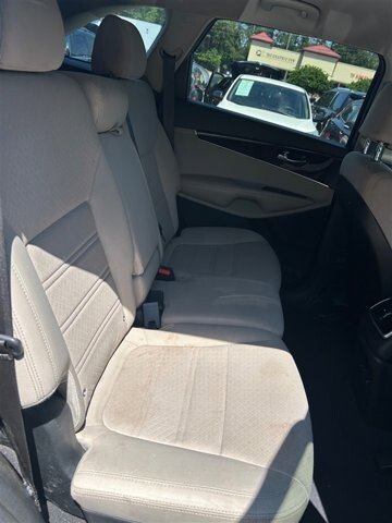 2017 Kia Sorento in Greenville, SC 29607 - 18087670 20