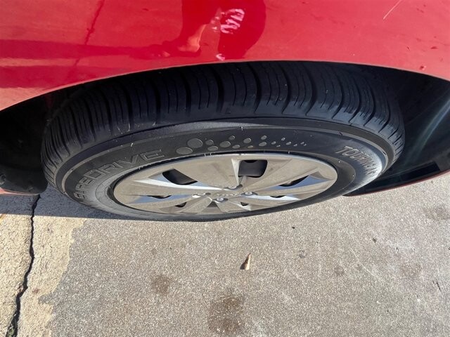 2019 Kia Rio in Greenville, SC 29607 - 18087672 11