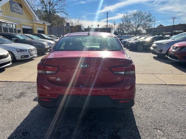 2019 Kia Rio in Greenville, SC 29607 - 18087672 4