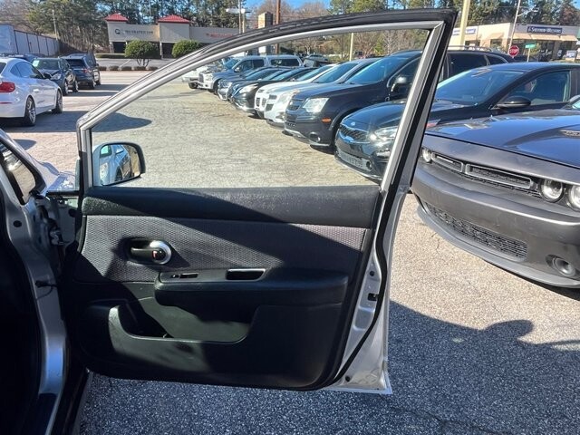 2007 Nissan Versa in Greenville, SC 29607 - 18087679 9